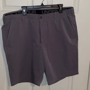 Under armour shorts size 42 great condition